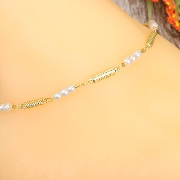"Dainty Anklet for Women – Elegant Everyday Jewelry & Perfect Gift | MLCRC1736 - Picture 3 of 10